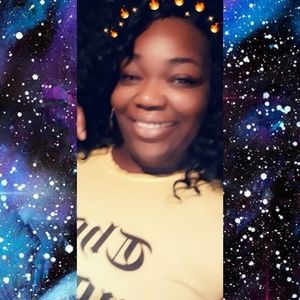 Meet your Posher, Alexus